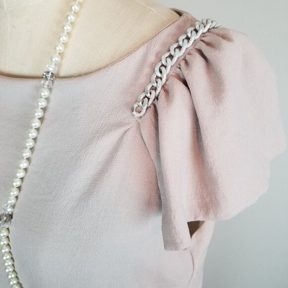 Zara Basic Blush Pink Shift Dress with Flutter Sleeves with Chain Detail Size Lg - Picture 4 of 12